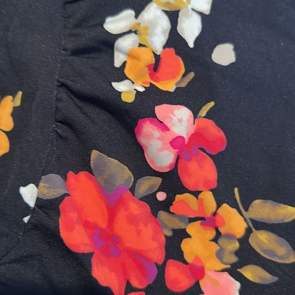 Land's End Plus Standard Shirred One Shoulder tankini top black multi floral Var - Picture 3 of 10